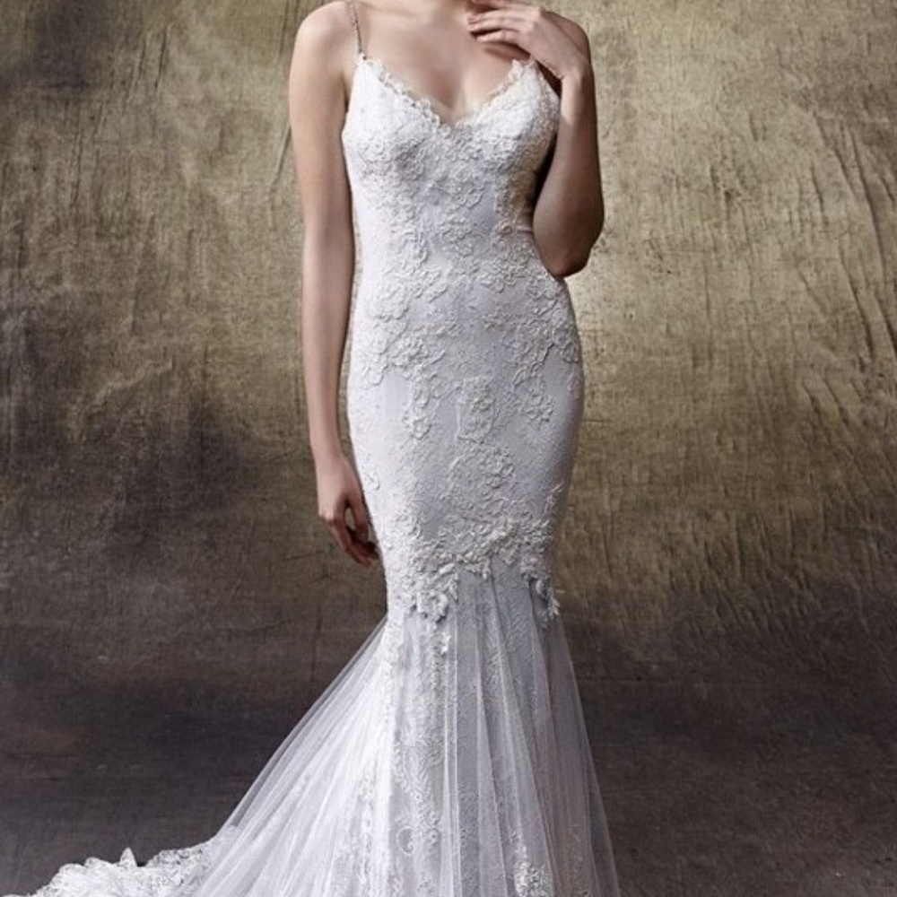 Enzoani Lexi Gown (NEW)